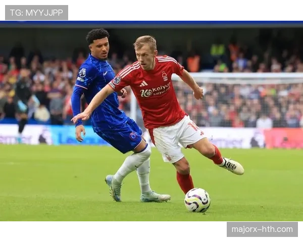 诺丁汉在新赛季重返巅峰的战术策略调整揭秘