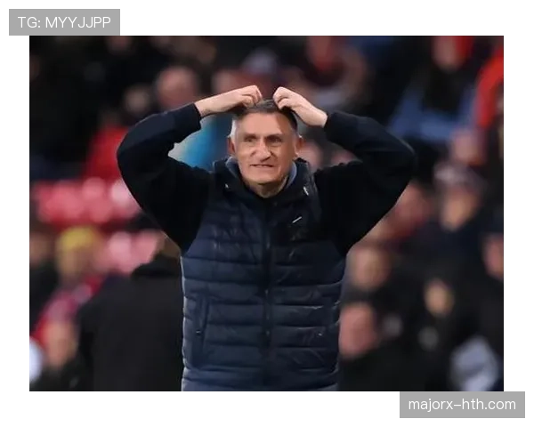 桑德兰主帅莫布雷 桑德兰主帅莫布雷