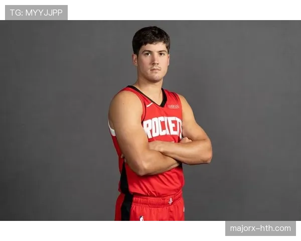 史蒂夫·弗朗西斯突破率明显提升，挡拆配合助火箭攻坚关键时刻表现跃升